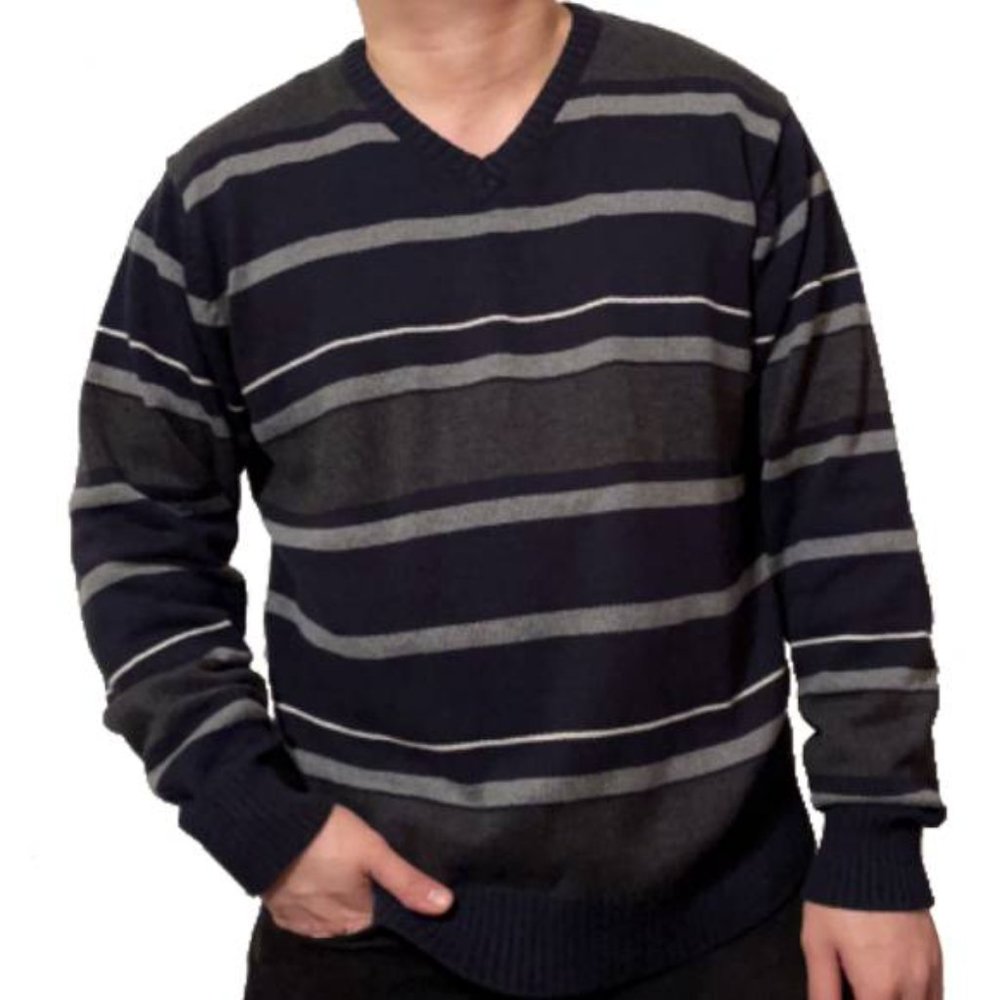 Oscar De La Renta Striped Cotton-Acrylic Pullover V-Neck Sweater